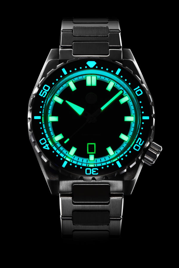 Thresher 44mm 'Hammered Grey' Launch Special