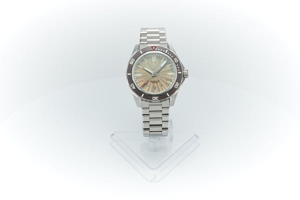 Swordfish 40mm SS 'Holo' Launch Special