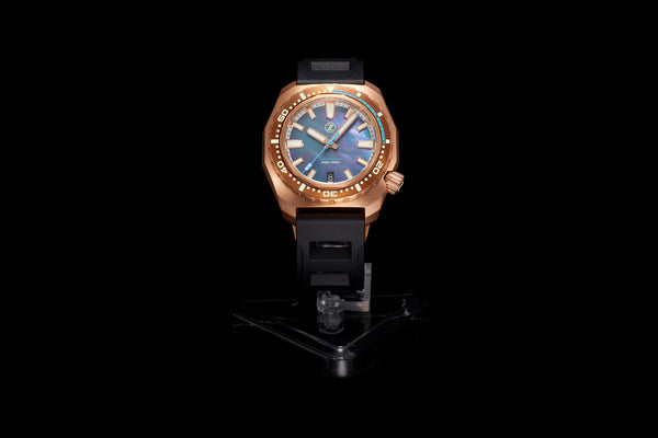 Hammerhead V3 300m Bronze 'MOP'